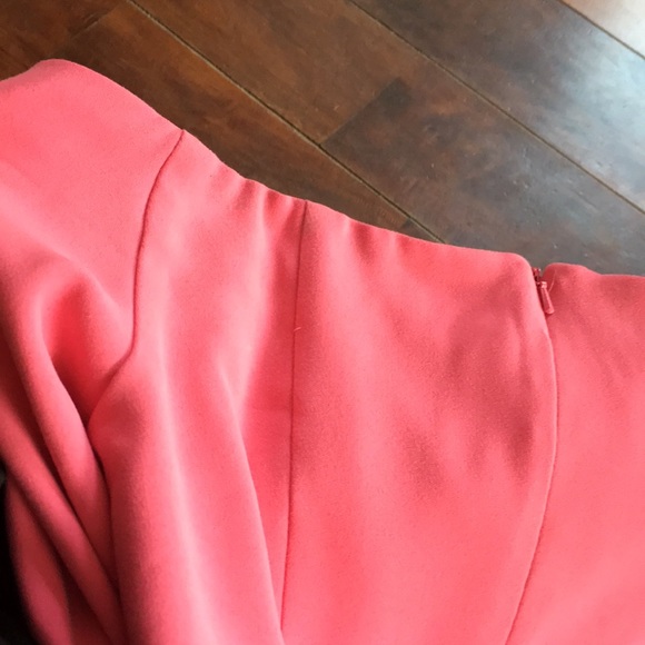 Bardot Stunning!off theshoulder fitted coral dress - Picture 6 of 7